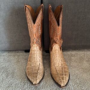 Lucchese 2000 Tan Alligator Tail Boots | 11D | Great Condition | Authentic